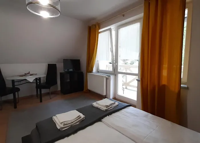 Konukevi Orzechowka 3*